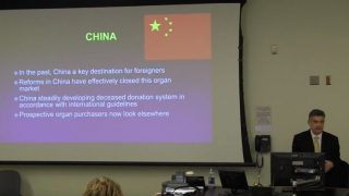 Docente australiano indagato per il suo sostegno alla campagna contro il Falun Gong in Cina