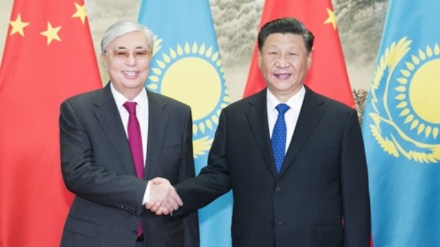 Xi Jinping e Kassym-Jomart Tokaev