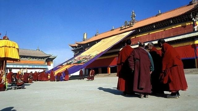 Il monastero Kirti a Ngaba