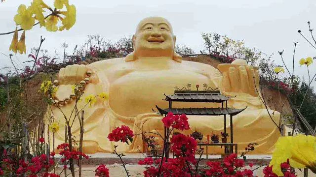 La statua del Buddha