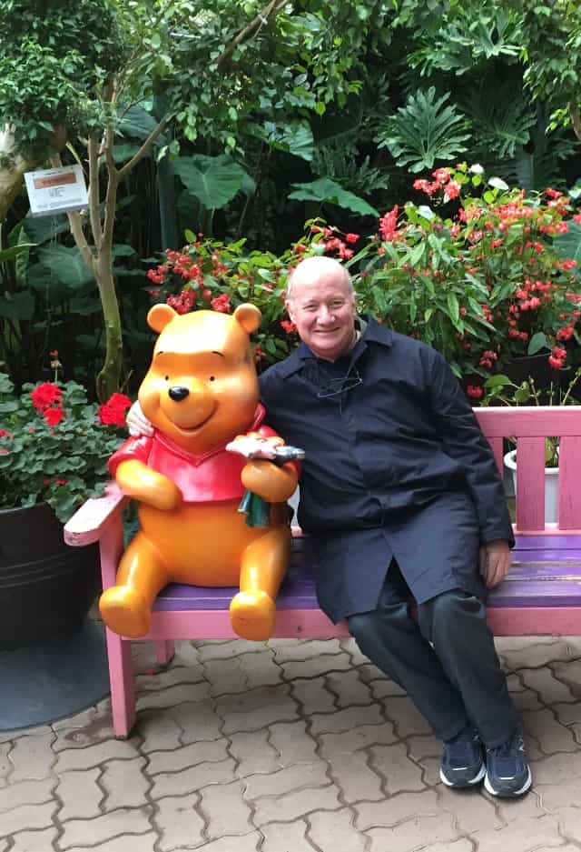 il direttore di Bitter Winter Massimo Introvigne con Winnie-the-Pooh