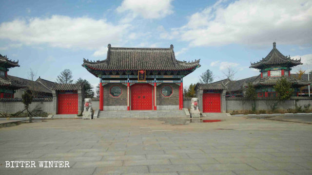 Il tempio taoista Longmuyuan di Donggang prima che venissero posti i sigilli