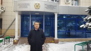 Attivista kazako costretto a rilasciare una confessione falsa