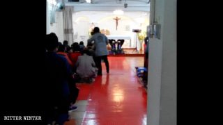 Il Fujian accresce il controllo sui cattolici clandestini