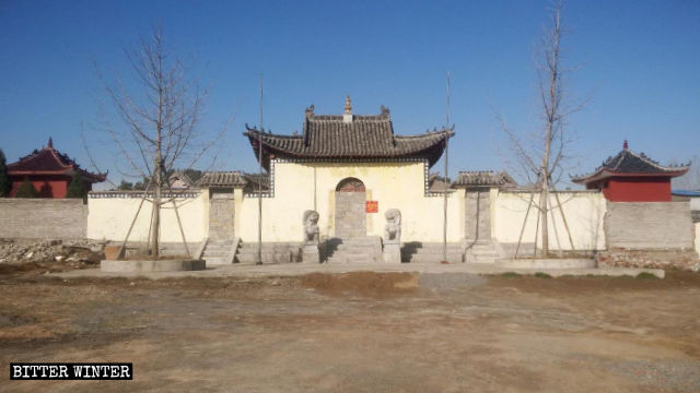 È stato chiuso anche il tempio Rongzhuang, nel borgo di Eshan, una divisione del distretto di Yicheng della città di Zaozhuang