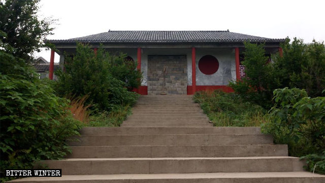 Il tempio Sanhuangmang, nel borgo di Liuyuan del distretto di Yicheng, è stato chiuso